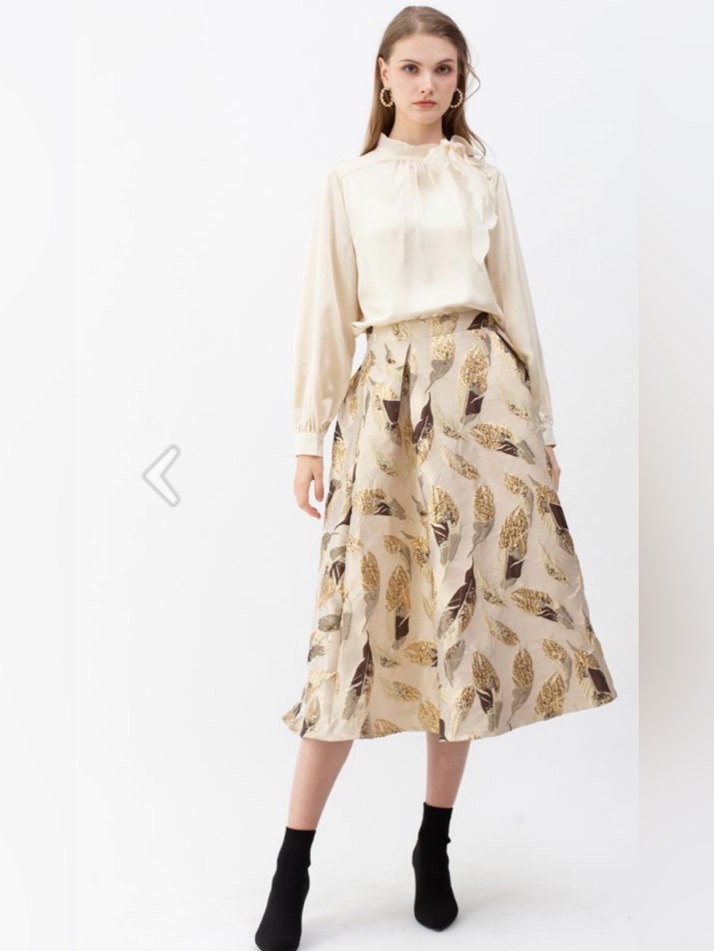 NWT Chicwish Cream Printed Midi Skirt with Metallic Leaf Detail Size Medium